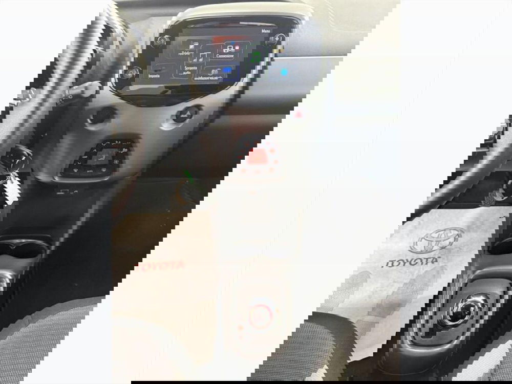 Toyota Aygo usata a Monza e Brianza (13)