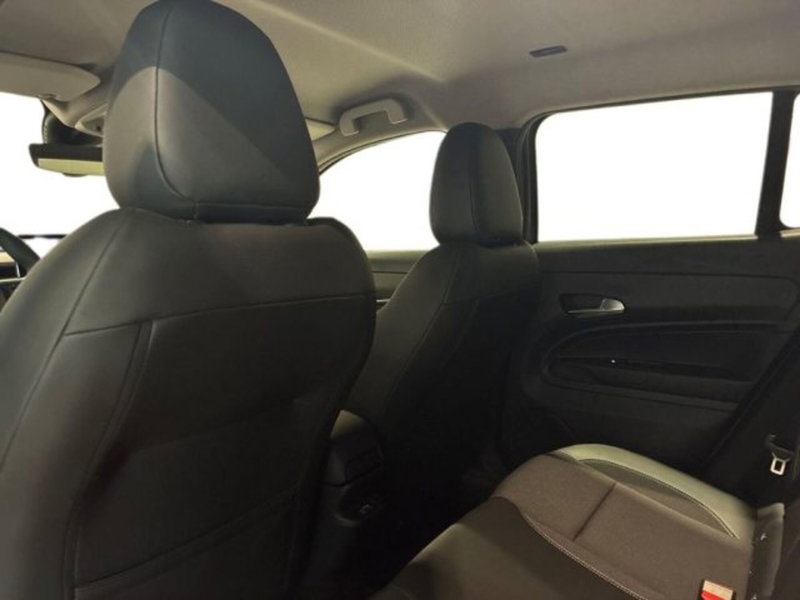 Jeep Avenger usata a Ancona (17)