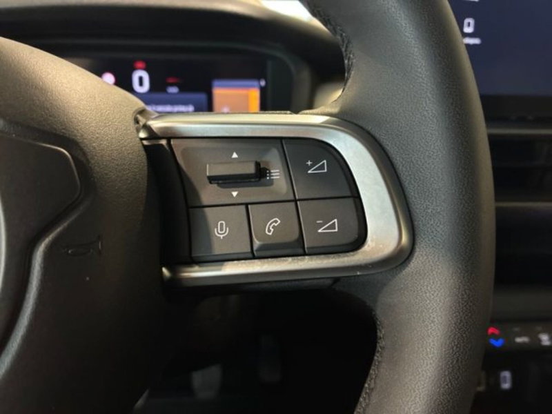 Jeep Avenger usata a Ancona (20)