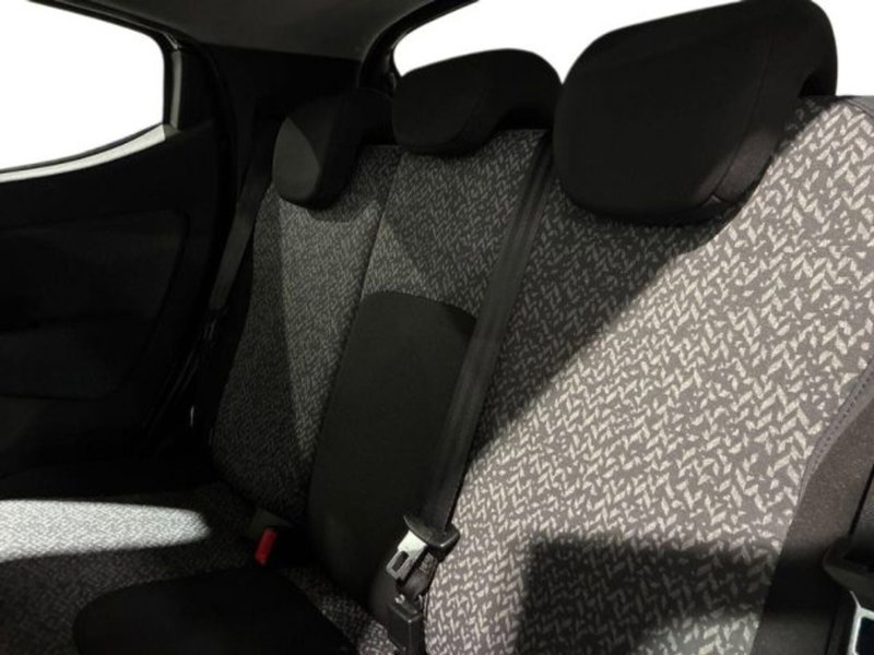 Lancia Ypsilon usata a Ancona (14)