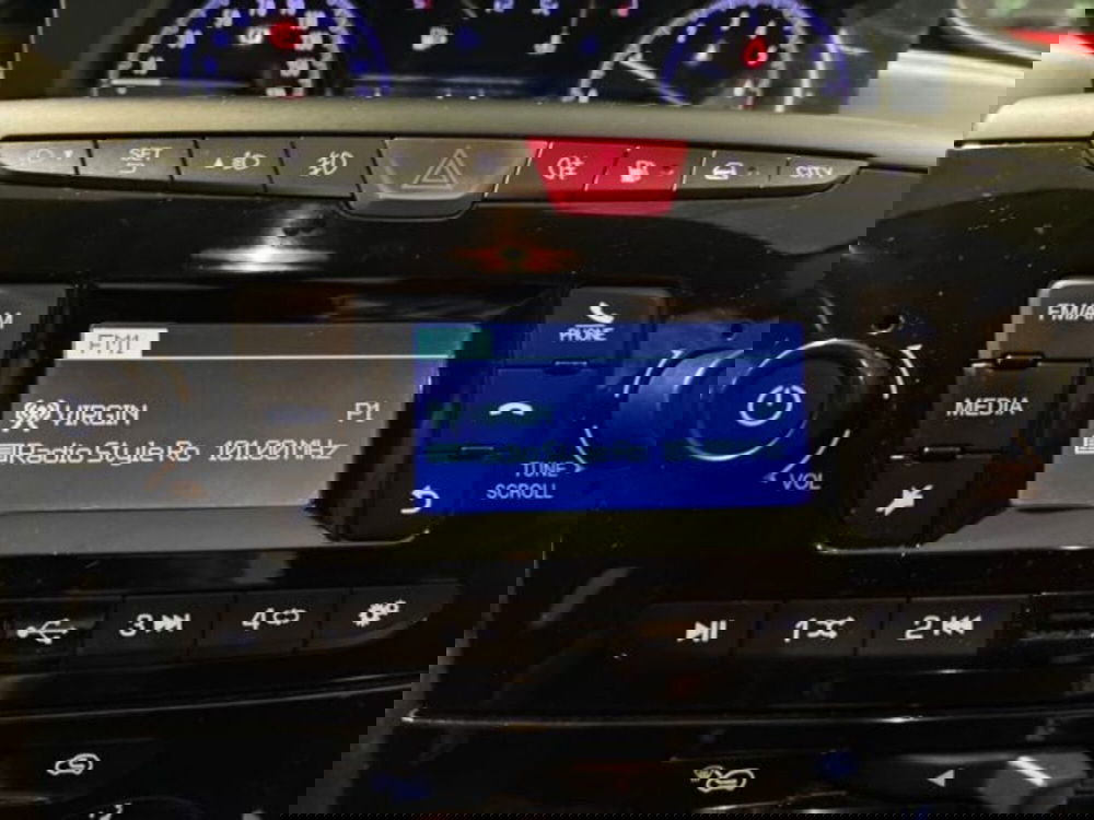 Lancia Ypsilon usata a Ancona (19)