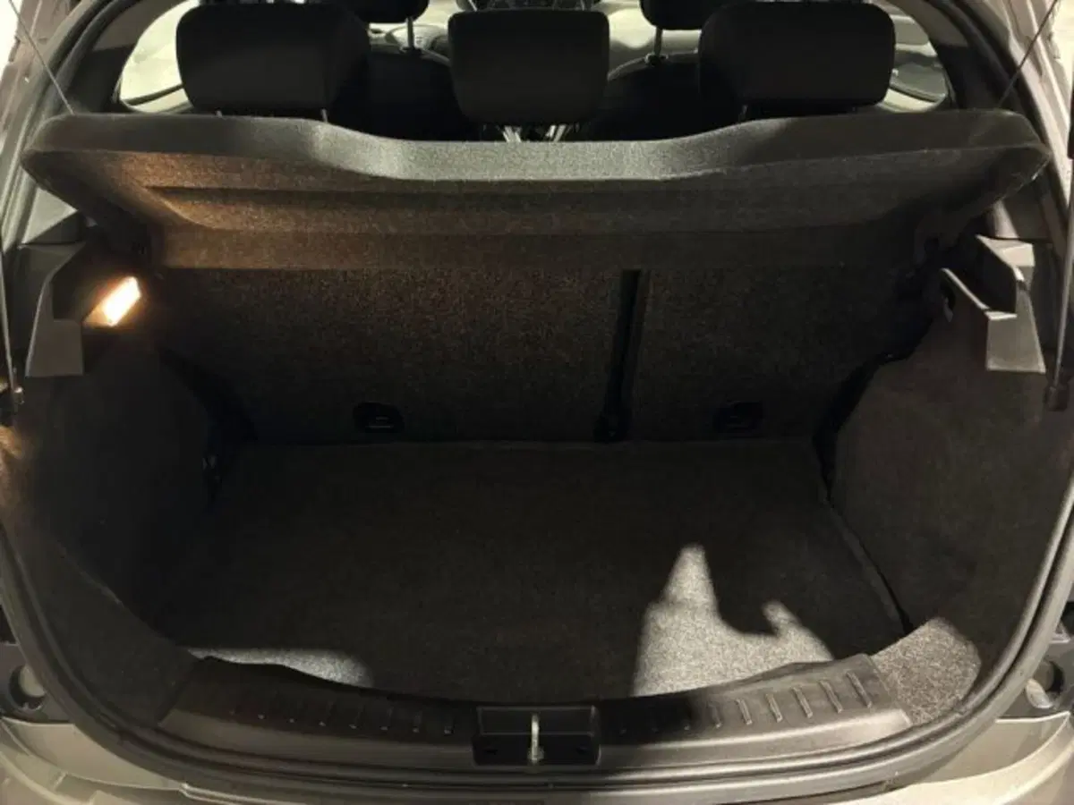 Lancia Ypsilon usata a Ancona (7)