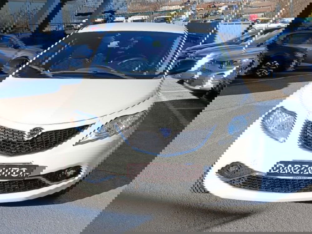 Lancia Ypsilon usata a Brescia (2)