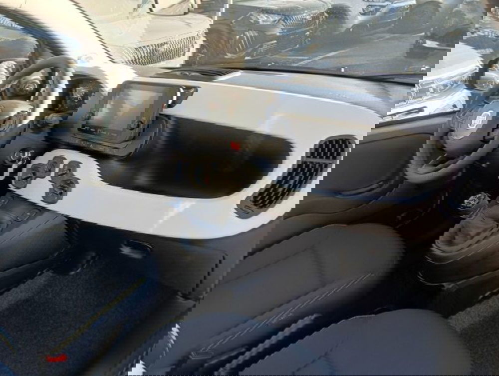 Fiat Panda Cross nuova a Brescia (16)