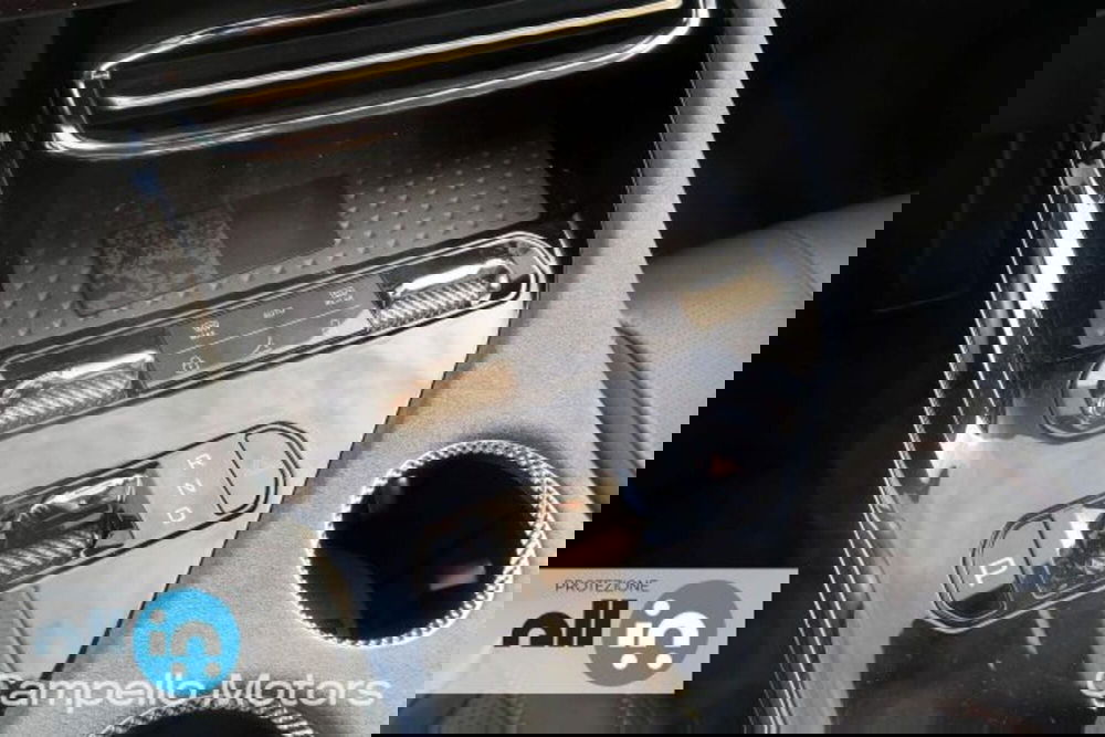 Lotus Eletre usata a Venezia (12)