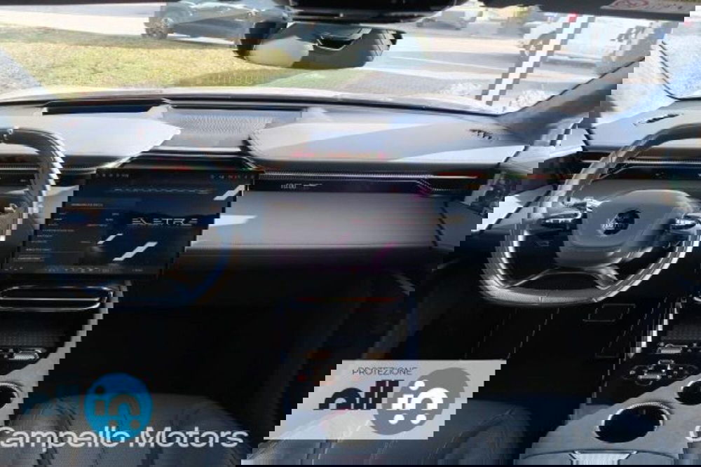 Lotus Eletre usata a Venezia (7)