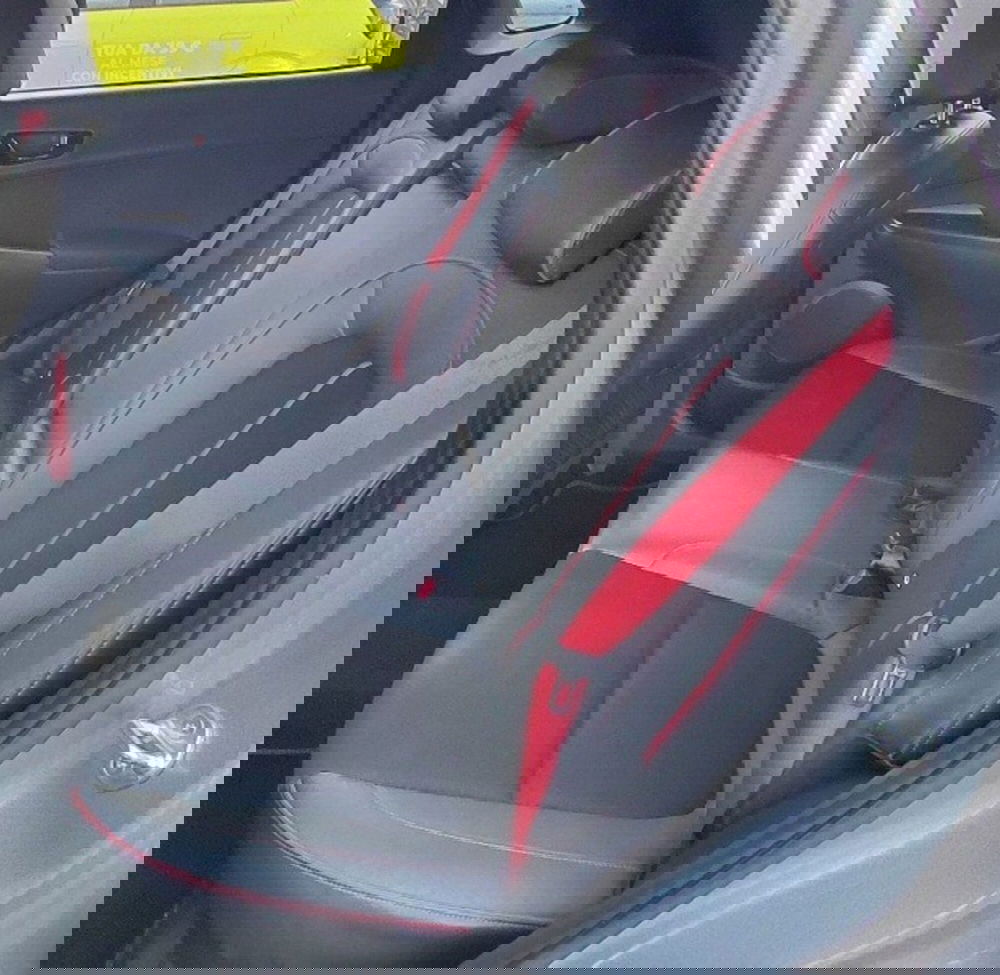 Hyundai Kona usata a Cosenza (13)