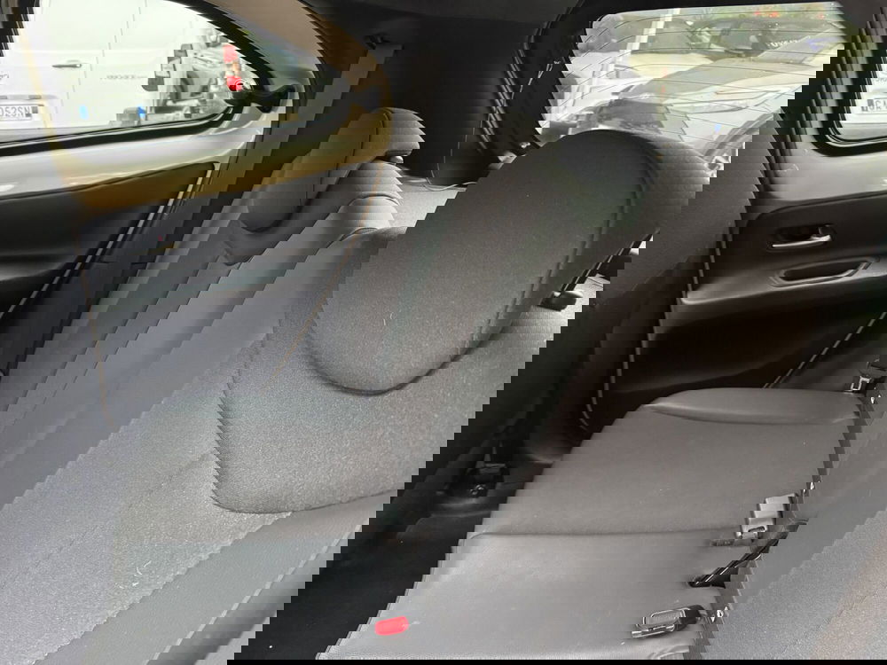 Toyota Aygo X usata a Como (6)