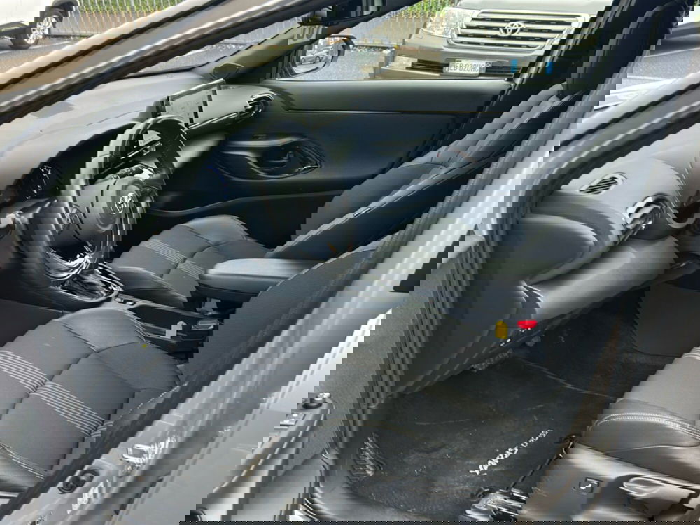 Toyota Yaris Cross usata a Piacenza (13)