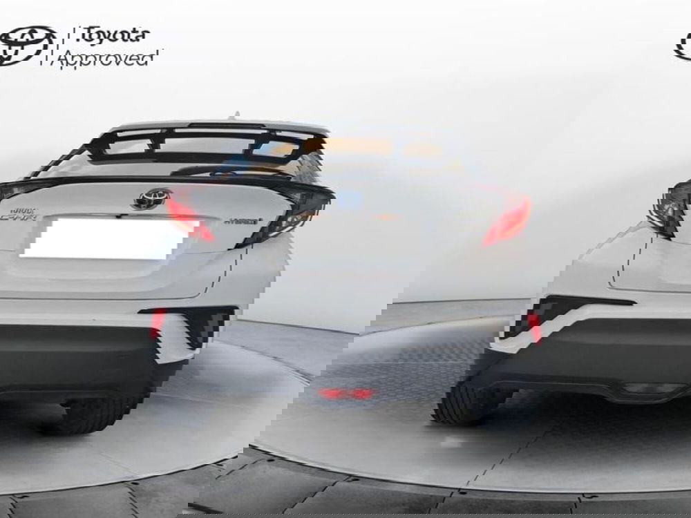 Toyota Toyota C-HR usata a Cagliari (7)