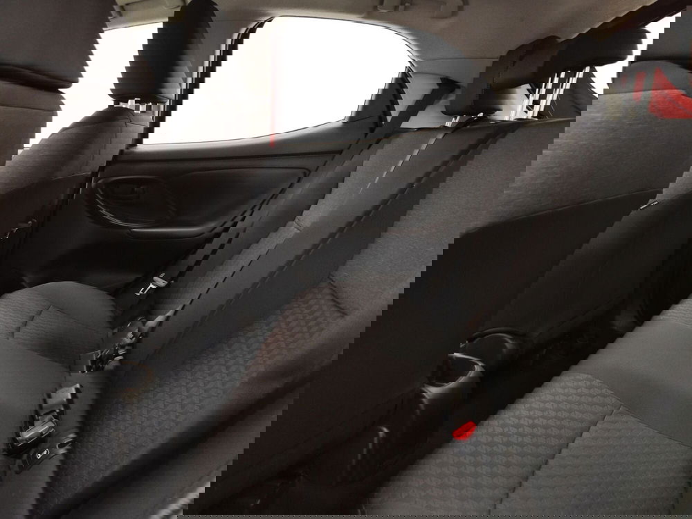 Toyota Yaris usata a Roma (15)