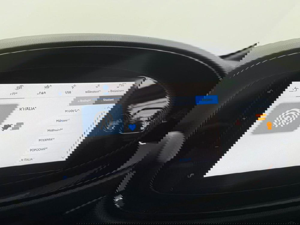 Toyota Aygo X usata a Como (15)