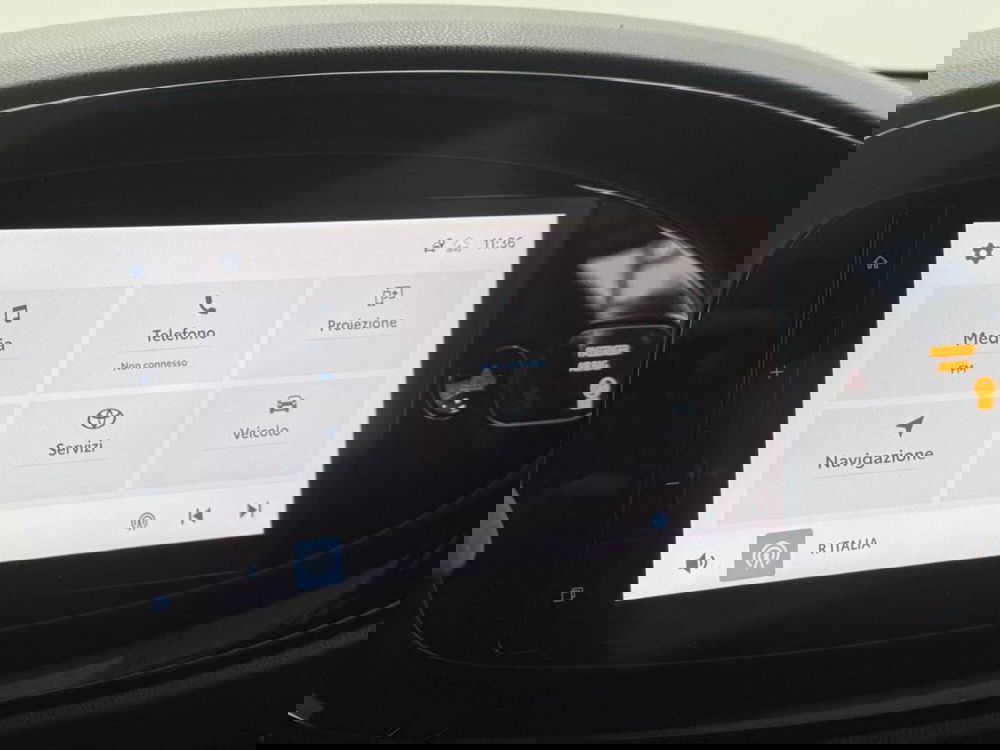 Toyota Aygo X usata a Como (17)