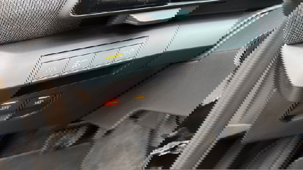 Renault Megane E-Tech Electric usata a Parma (14)