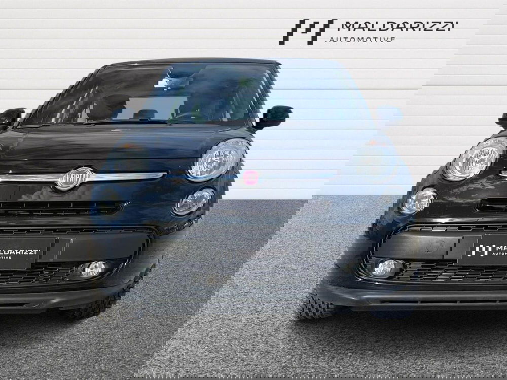 Fiat 500L usata a Taranto (2)