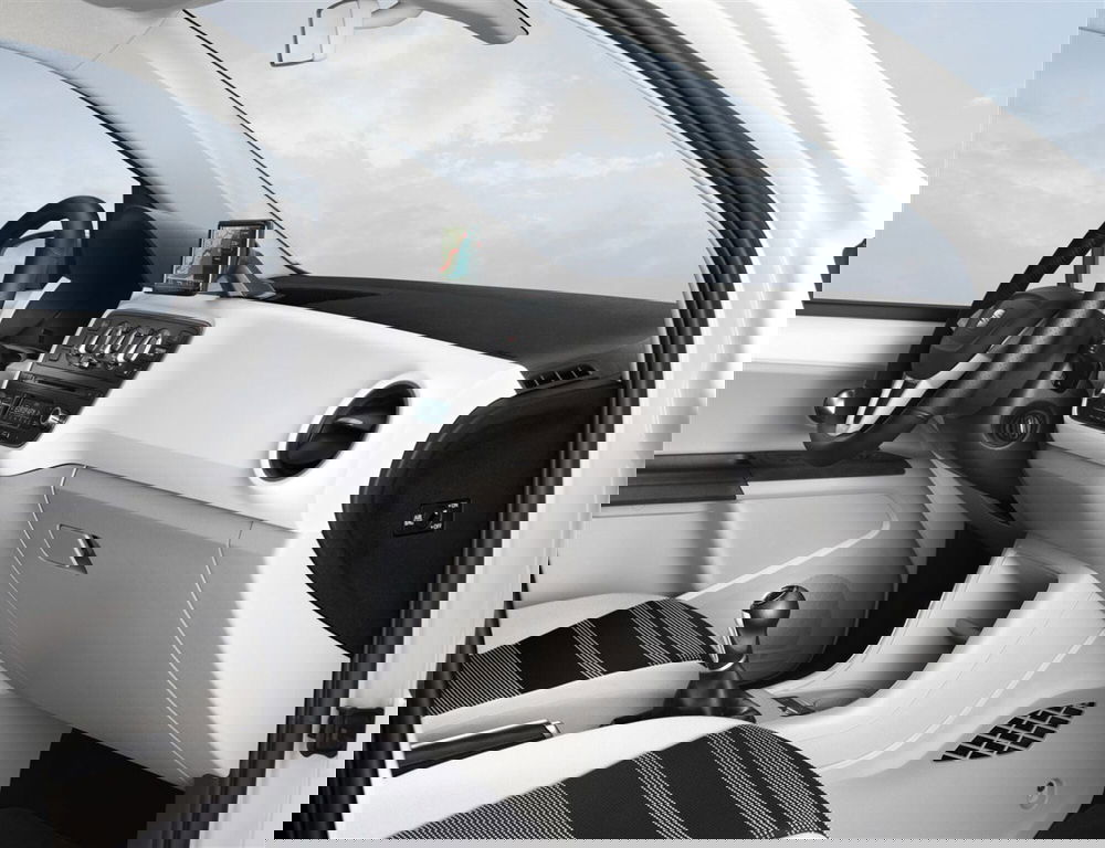 SEAT Mii usata a Teramo (8)