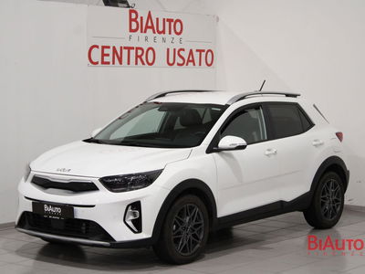 Kia Stonic 1.0 t-gdi mhev Black Edition 100cv mt del 2024 usata a Sesto Fiorentino