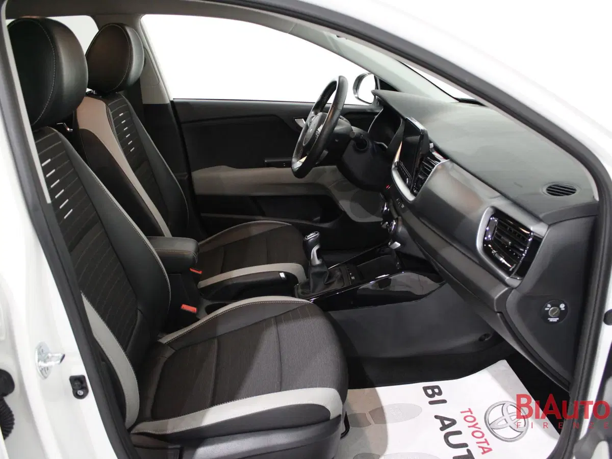 Kia Stonic usata a Firenze (6)