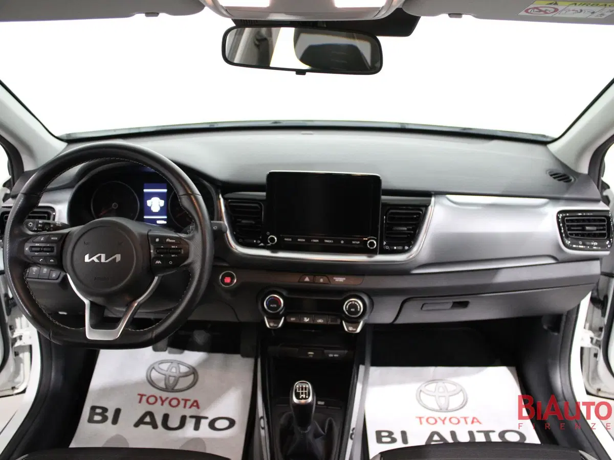 Kia Stonic usata a Firenze (9)