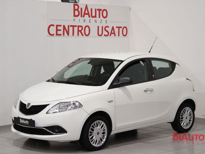 Lancia Ypsilon 1.2 69 CV 5 porte Silver del 2018 usata a Sesto Fiorentino