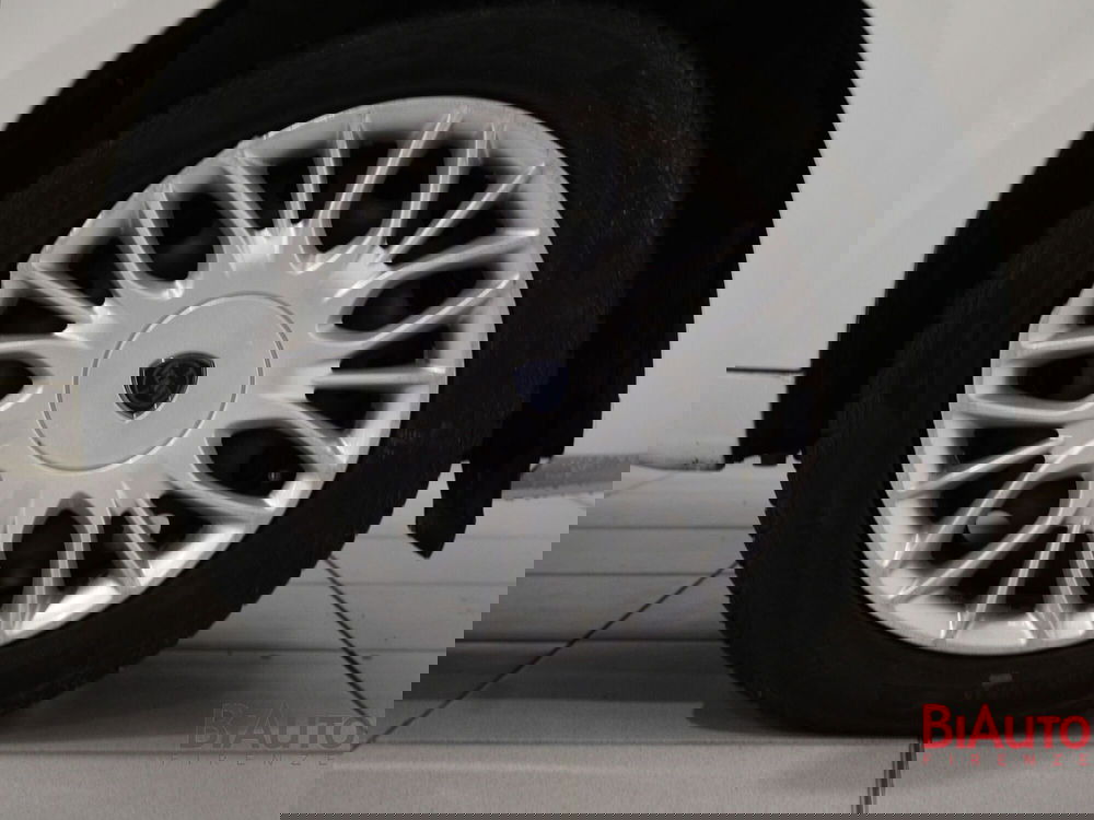 Lancia Ypsilon usata a Firenze (14)