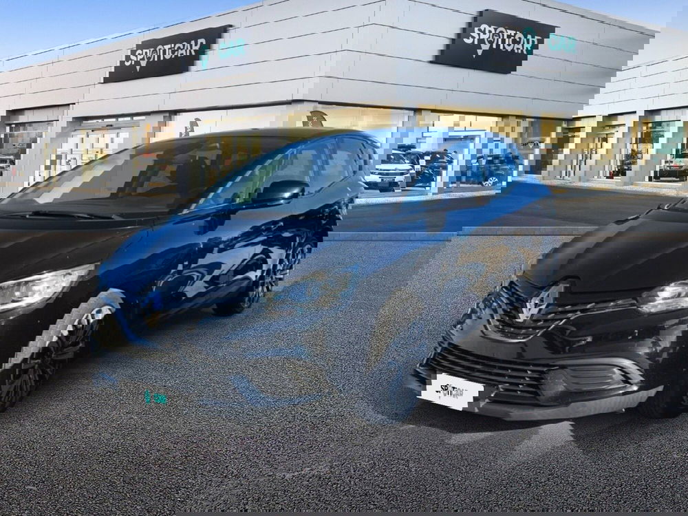 Renault Scénic nuova a Pescara