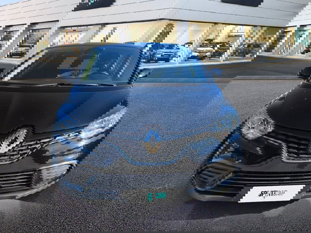 Renault Scénic nuova a Pescara (2)