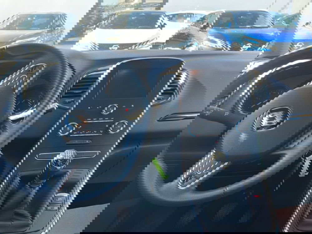 Renault Scénic nuova a Pescara (8)