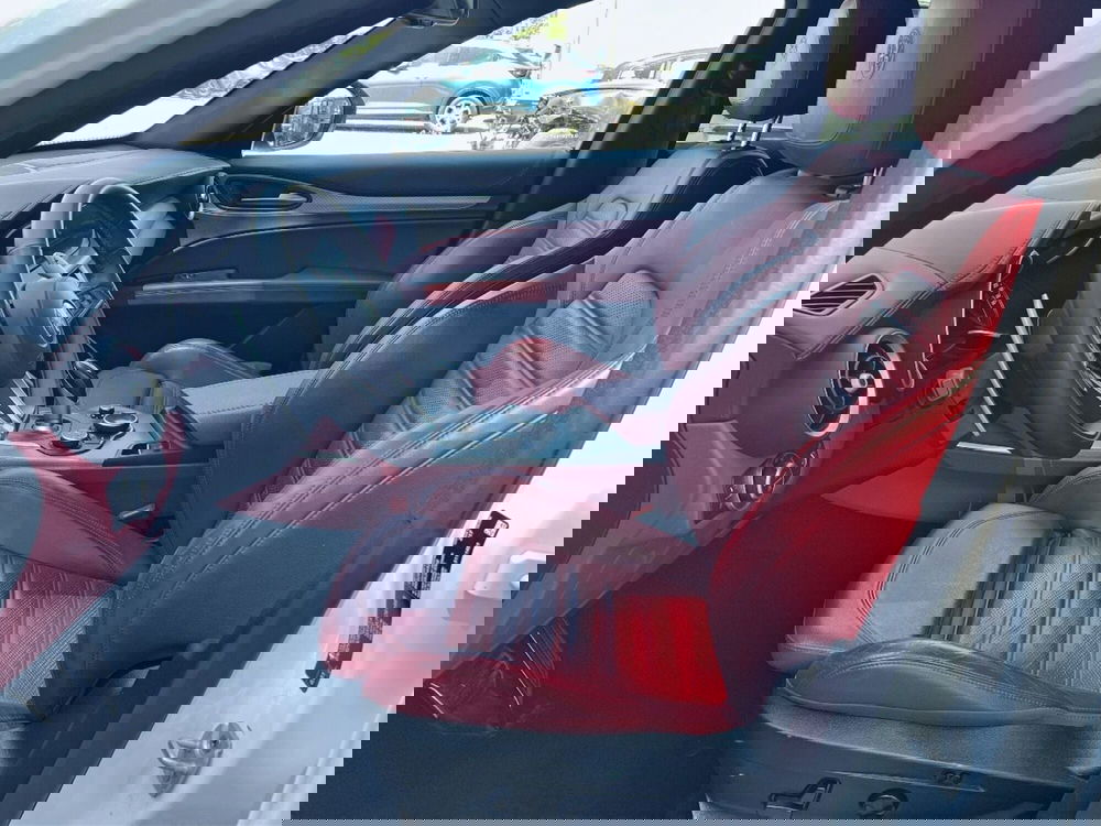 Alfa Romeo Stelvio usata a Teramo (7)