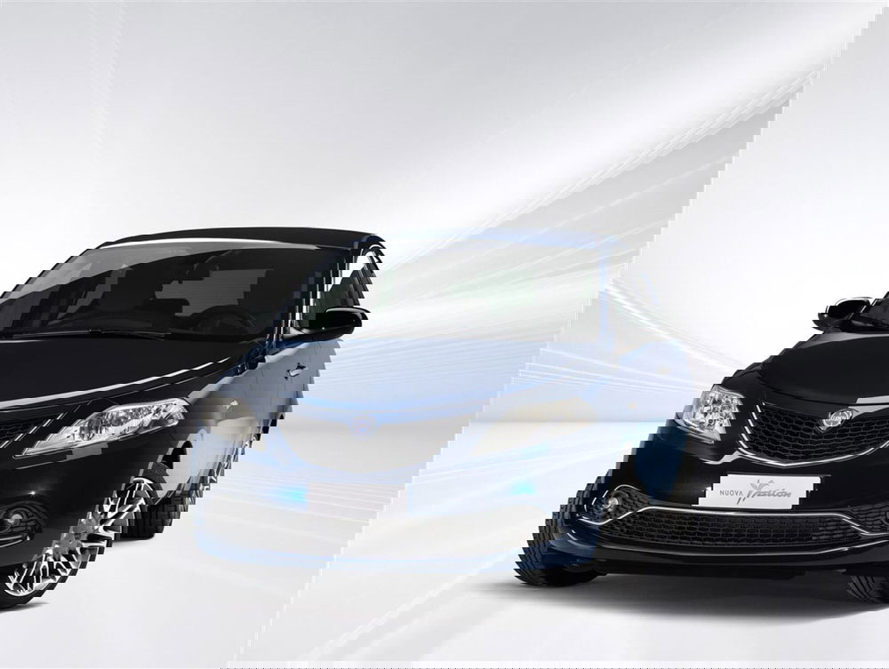 Lancia Ypsilon usata a Teramo (2)