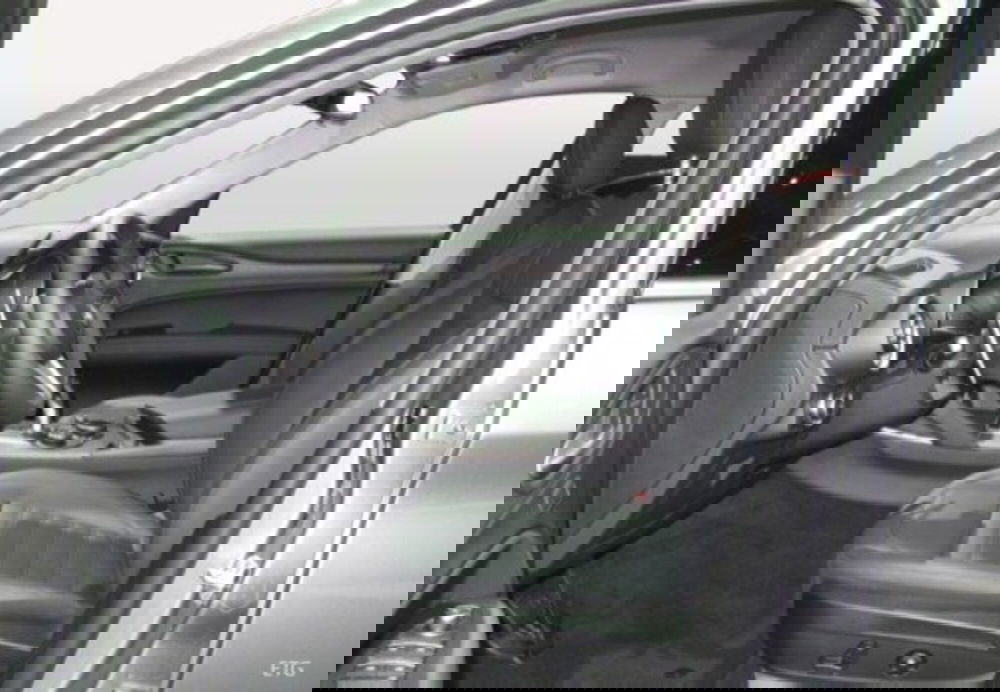 Alfa Romeo Stelvio nuova a Teramo (10)