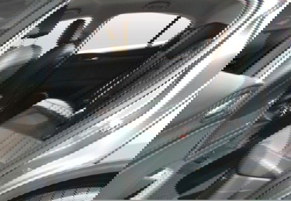 Alfa Romeo Stelvio usata a Pescara (11)