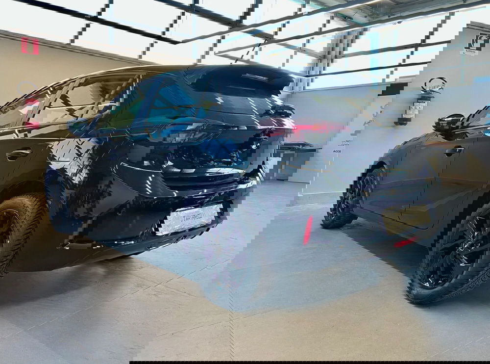 Opel Corsa nuova a Bari (6)