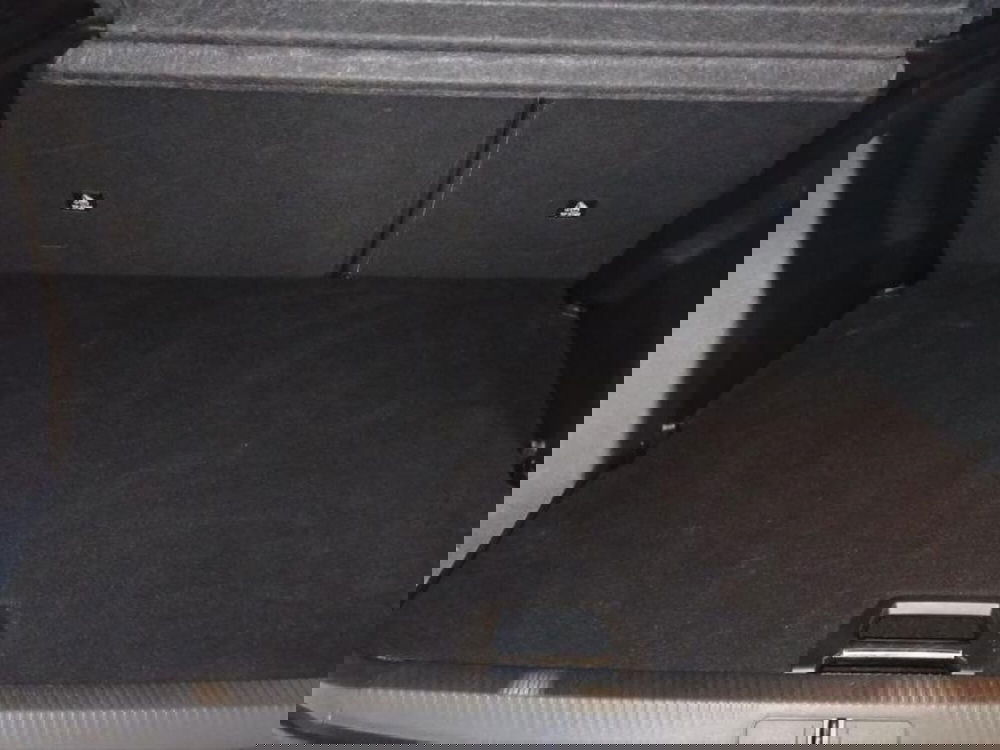 Peugeot 2008 usata a Genova (17)