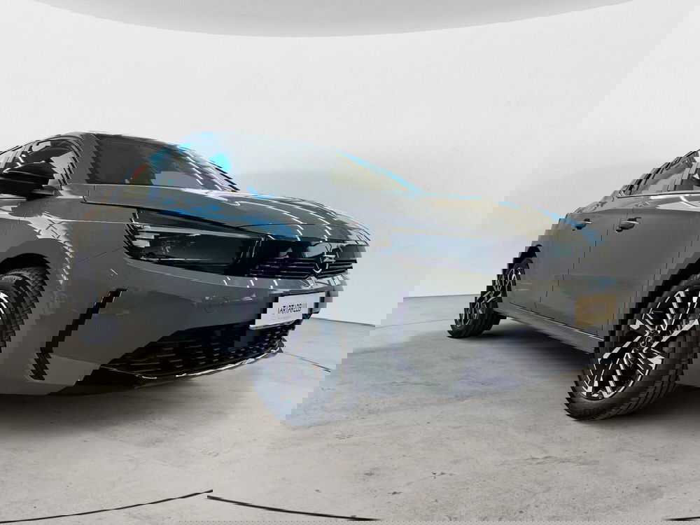 Opel Corsa nuova a Bari