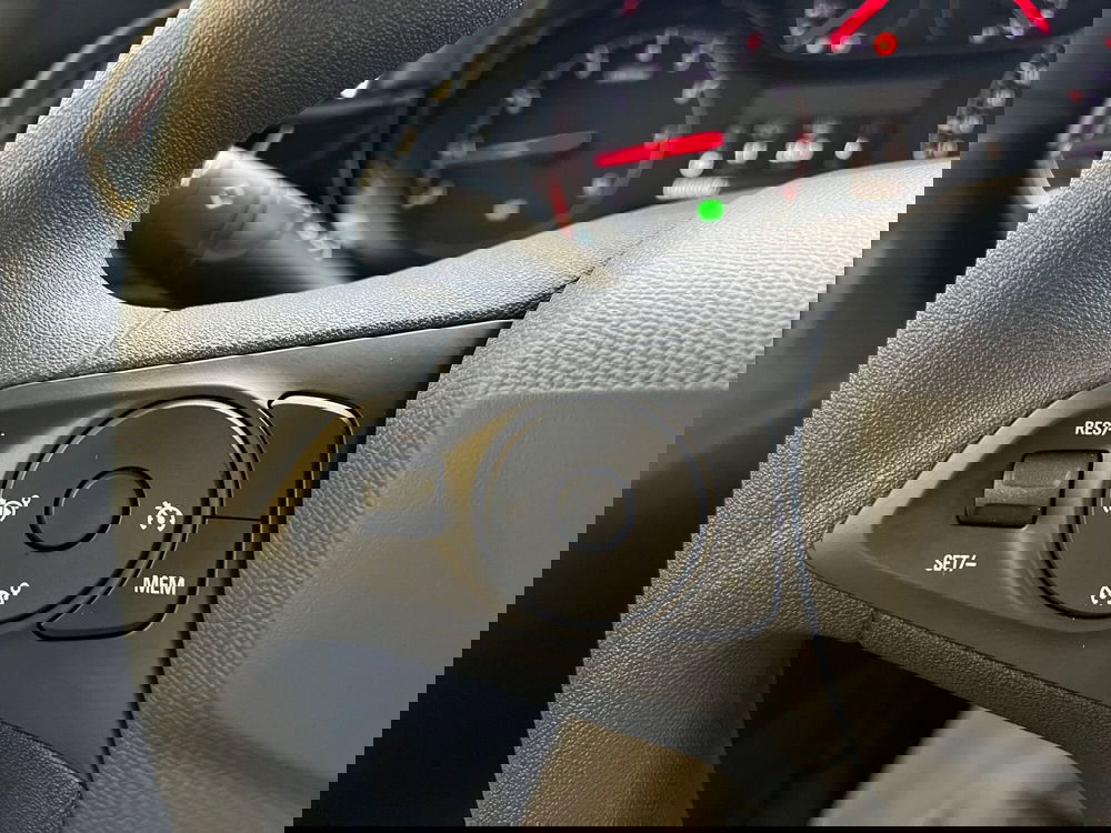 Opel Corsa nuova a Bari (20)