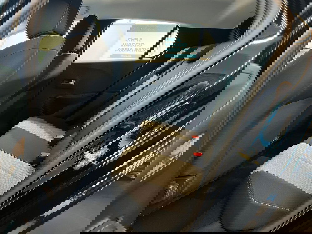 Opel Corsa nuova a Bari (14)