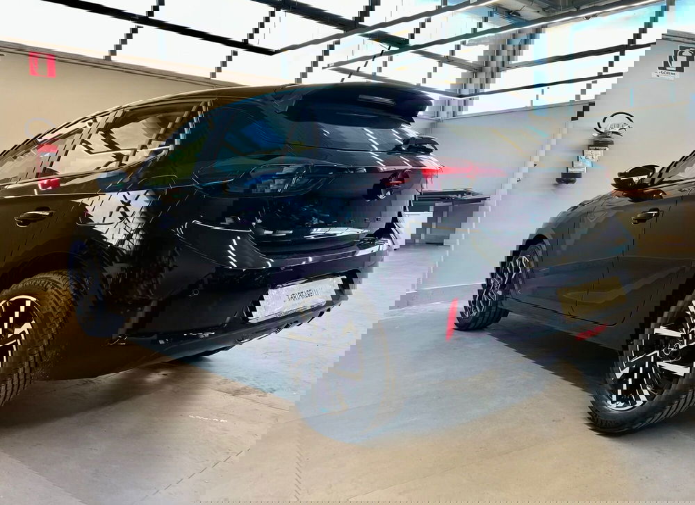 Opel Corsa nuova a Bari (6)