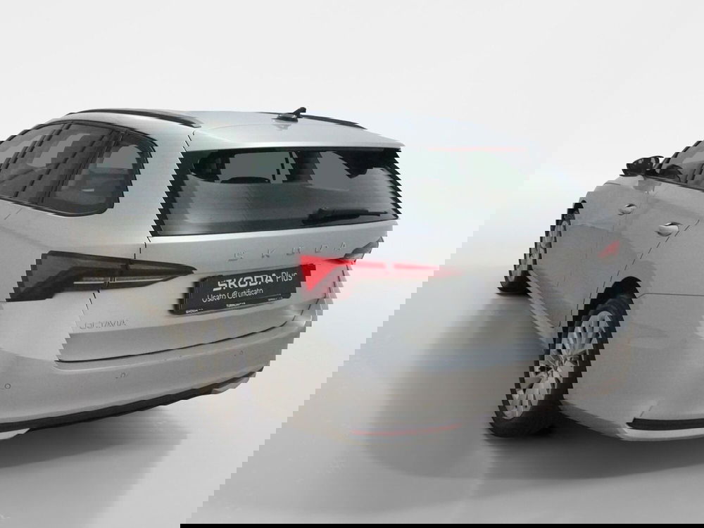 Skoda Octavia Station Wagon usata a Torino (4)