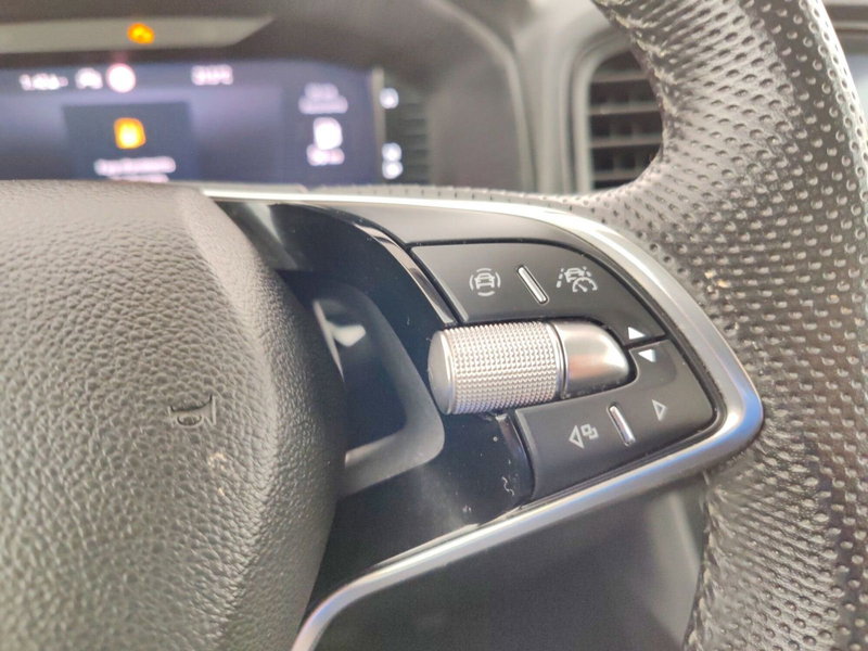 Skoda Karoq usata a Massa-Carrara (15)