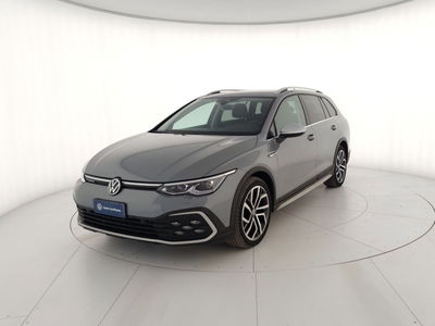 Volkswagen Golf Variant Alltrack 2.0 TDI SCR DSG 4Motion del 2022 usata a Massa