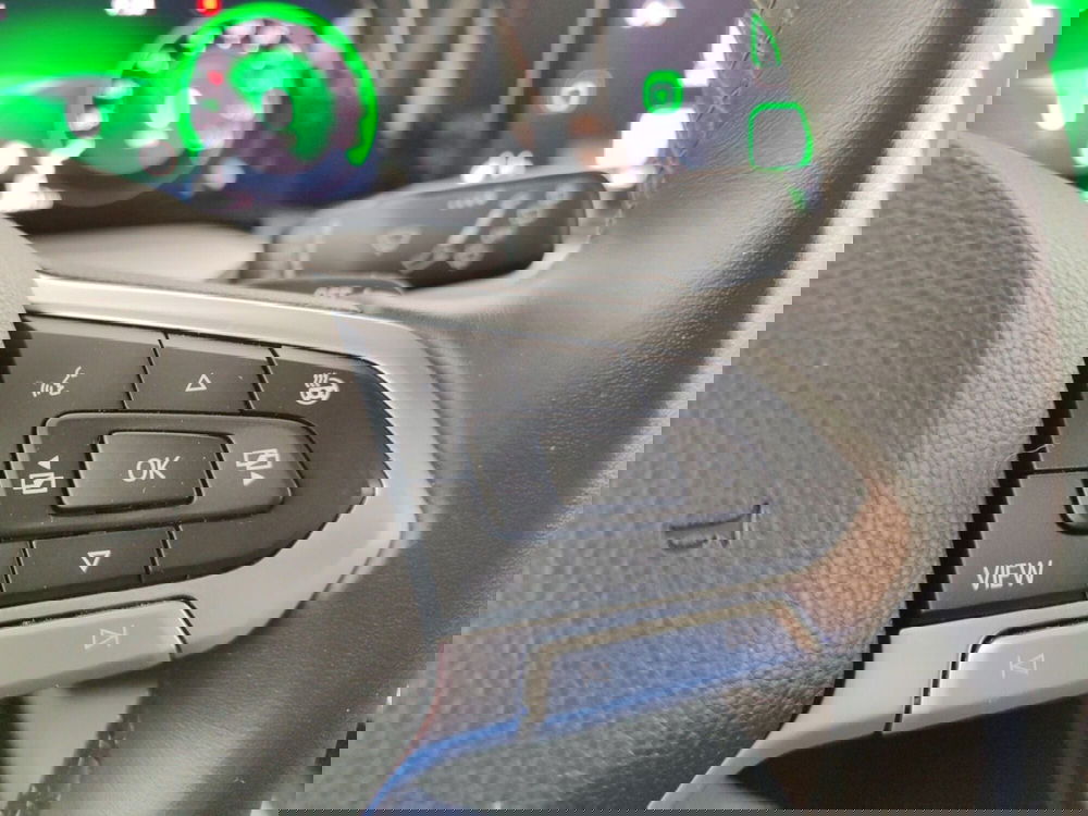 Volkswagen Golf Variant usata a Massa-Carrara (13)