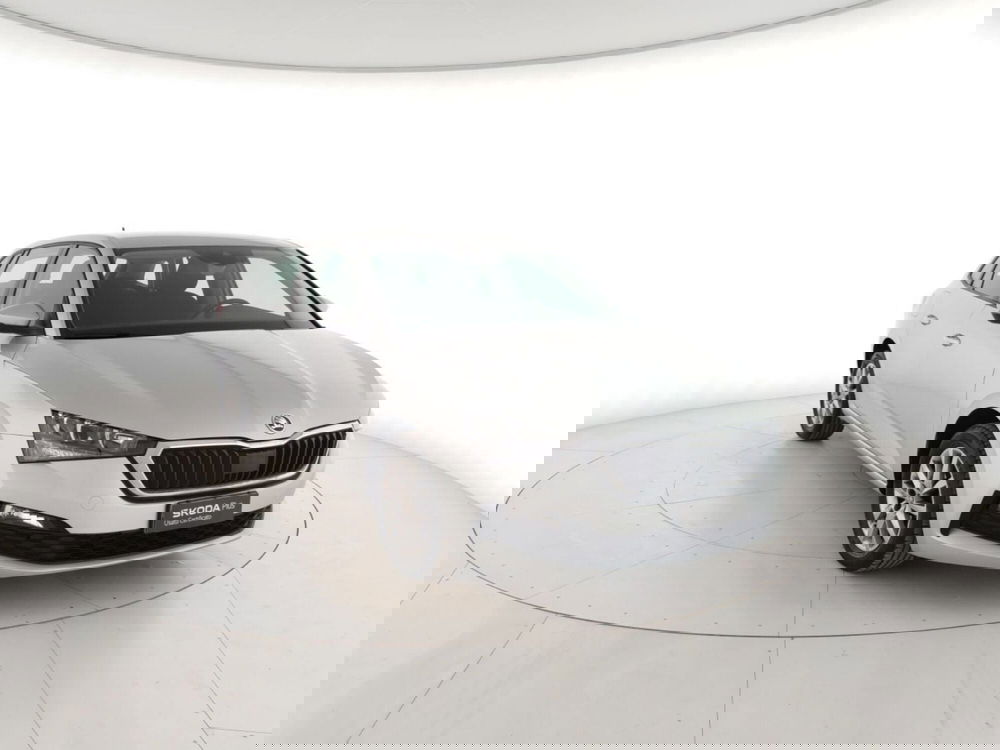 Skoda Scala usata a Massa-Carrara (4)