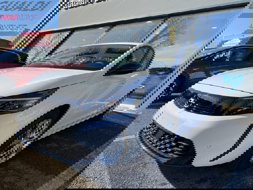 Opel Corsa nuova a Modena (2)