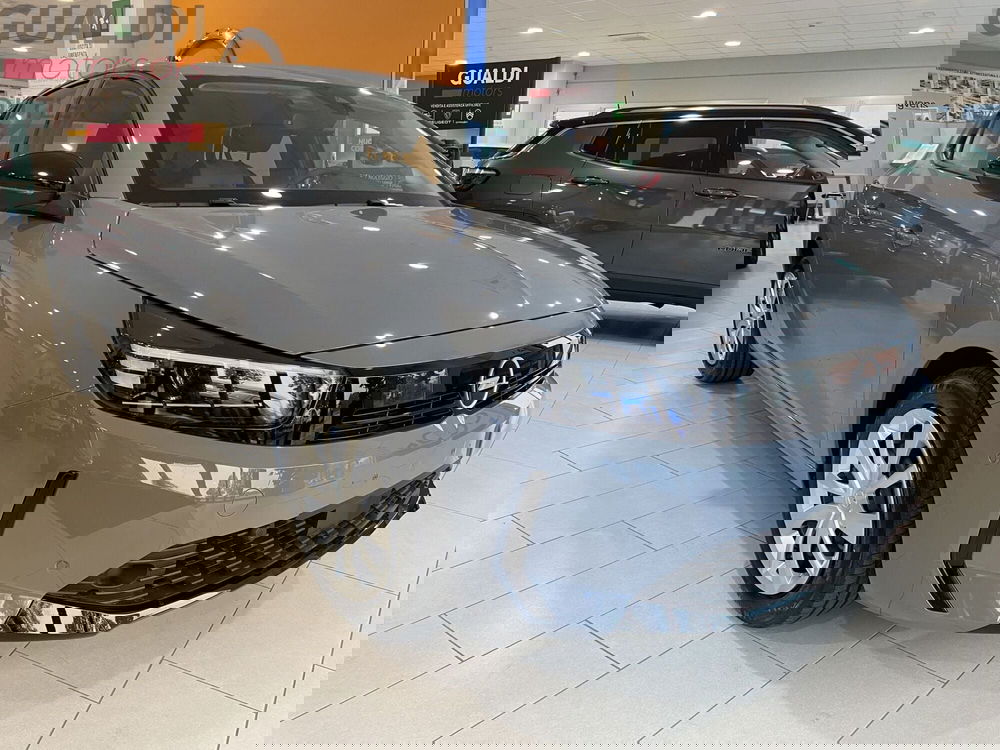 Opel Corsa nuova a Modena (4)