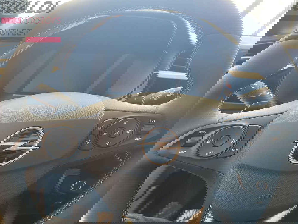 Opel Corsa nuova a Modena (10)