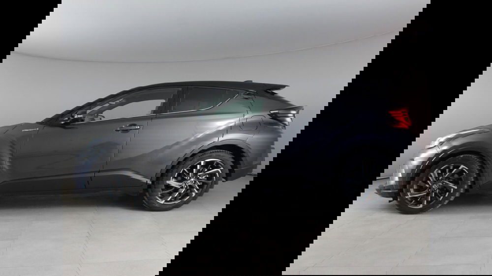 Toyota Toyota C-HR usata a Palermo (2)