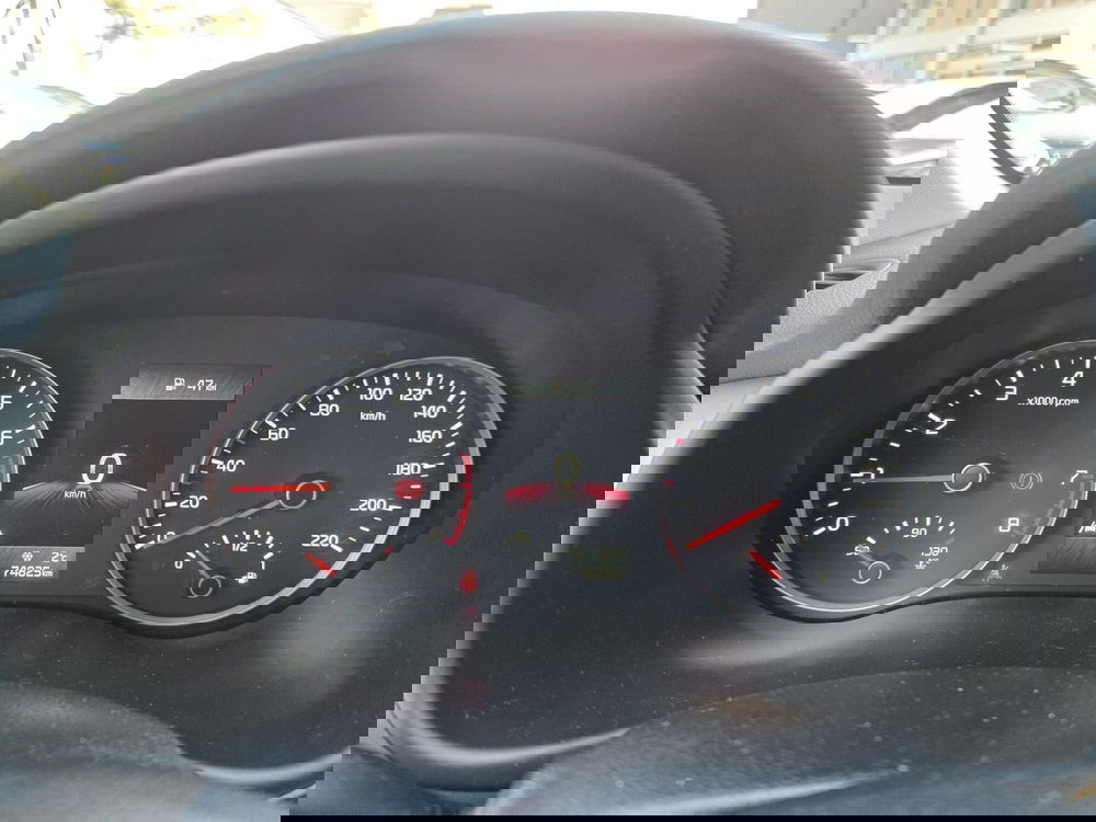 Kia Stonic usata a Rimini (12)