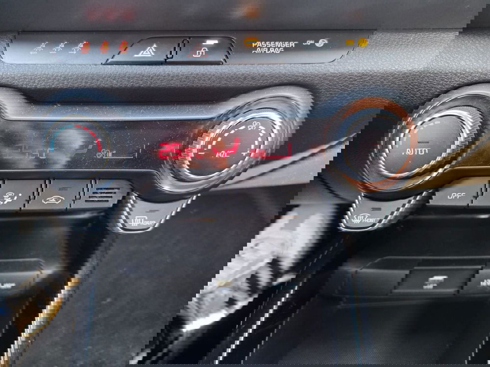 Kia Stonic usata a Rimini (14)