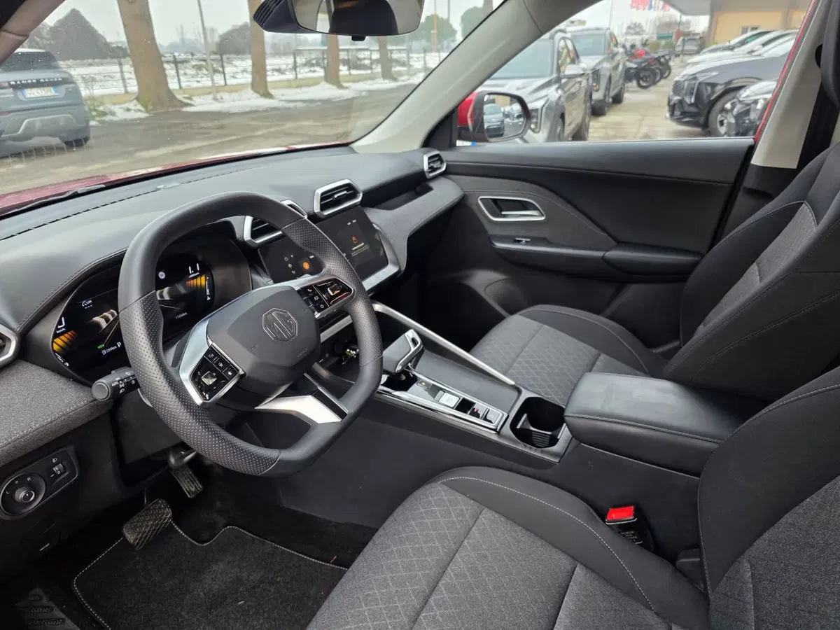 Mg ZS usata a Rimini (10)